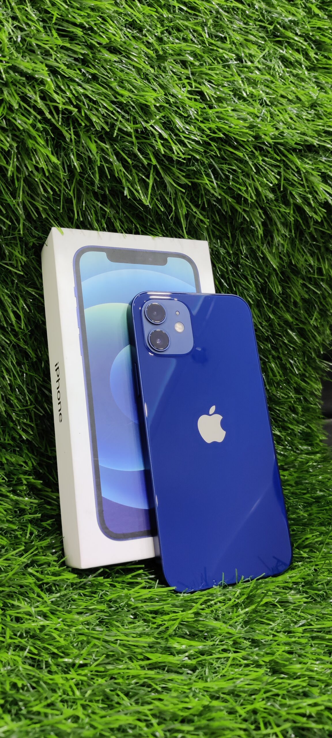 Apple iPhone 12 (Blue, 64 GB)